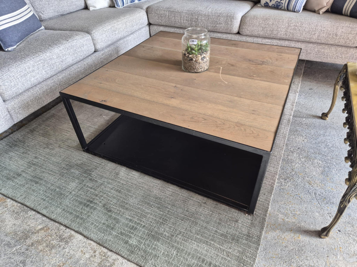 Wood/Metal Frame Freedom Coffee Table 52706 – Eastgate Op Shop