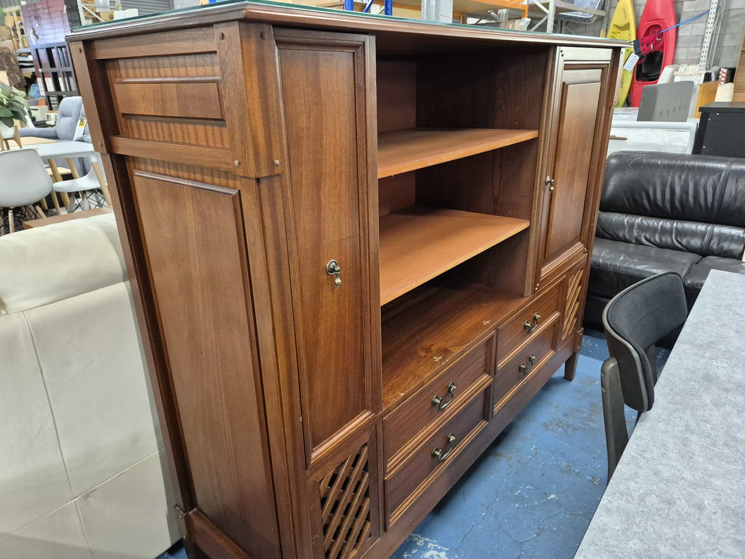 Wood Chines Cabinet With 2 Doors/3 Drawers 52918