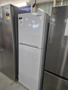 Daewoo White  Fridge/Freezer (30 Day Guarantee) 52308