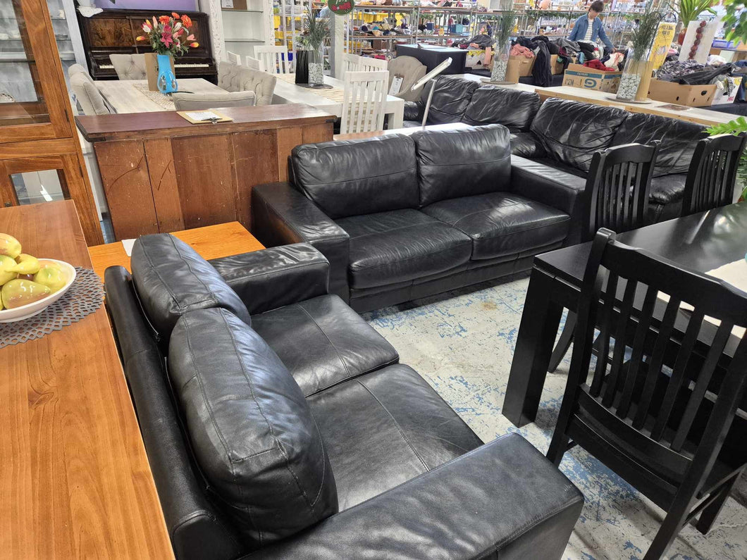 Black Leather  5 Seater Lounge Suite 51351