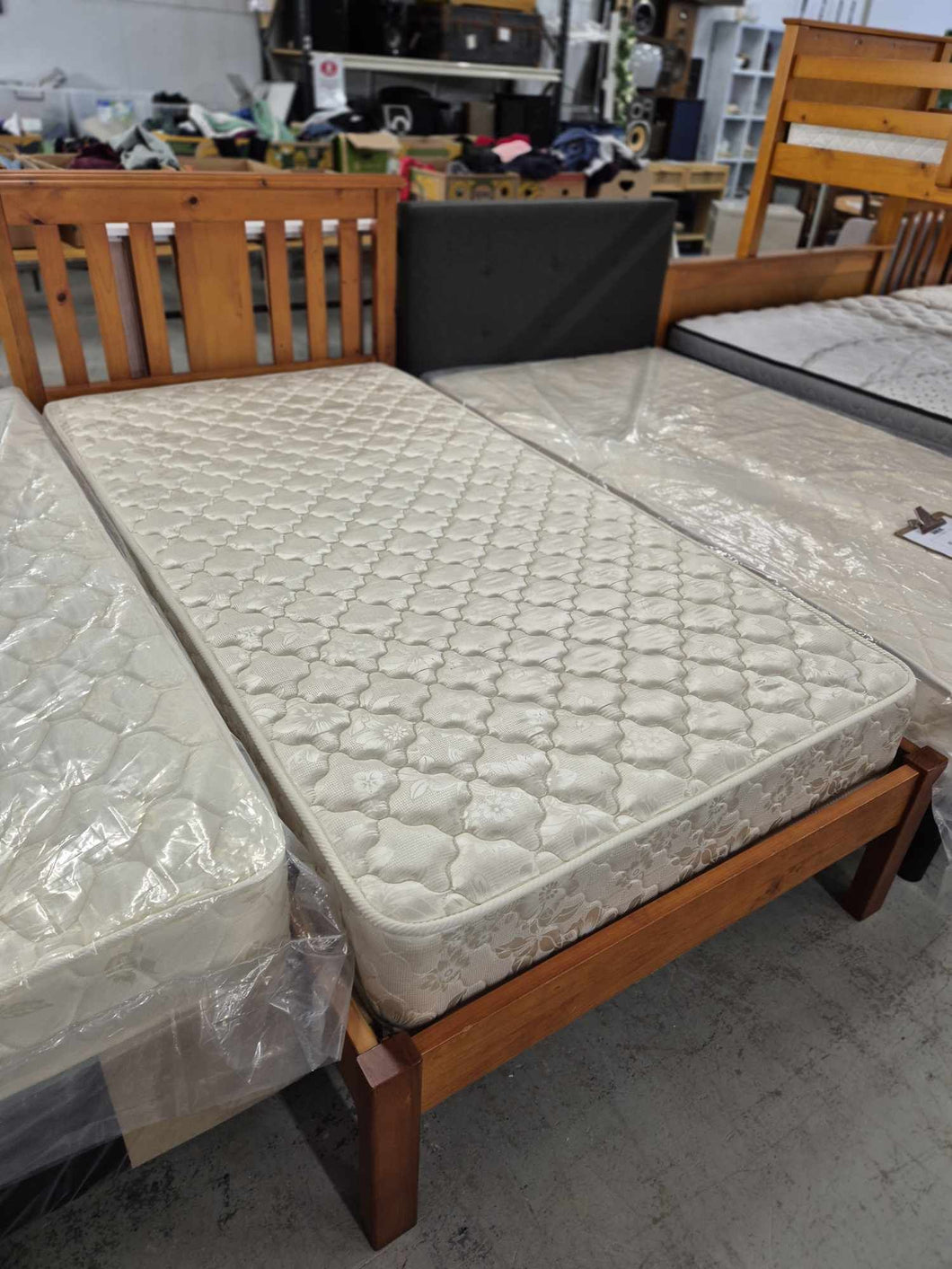 Wood Single Slat Bed With Beige Mattress 52470