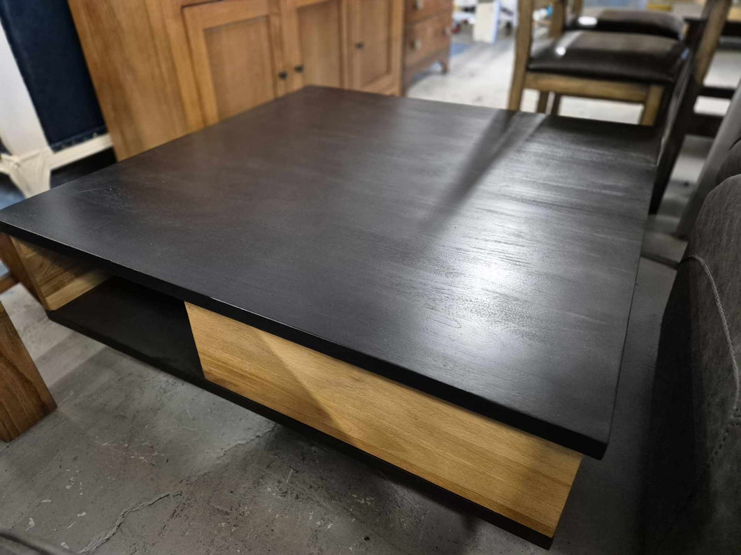 Nick Scali Black / Wood Coffee Table New !!