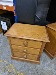 Wood Bedside Cabinet With 3 Drawers 52921