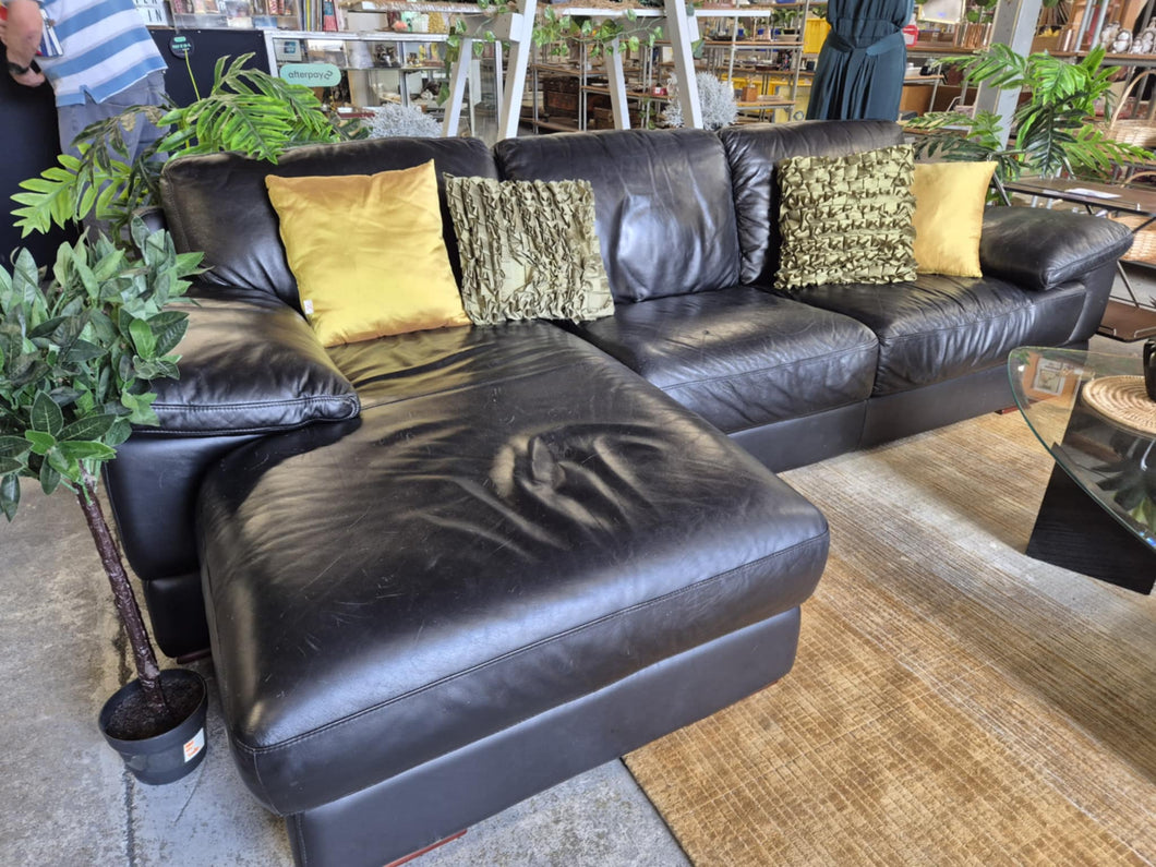 Black Leather Corner Lounge Suite 52862