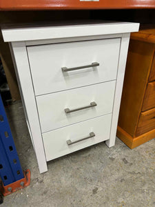 New Master White Bedside 3 drawer Solid Wood NEW !!!