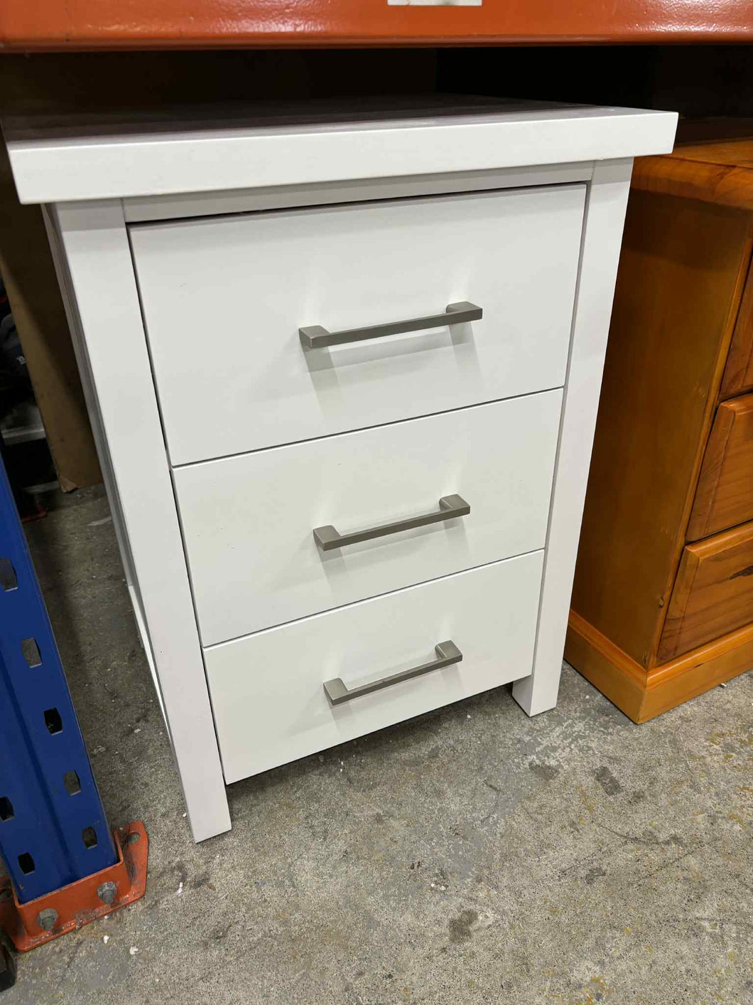 New Master White Bedside 3 drawer Solid Wood NEW !!!