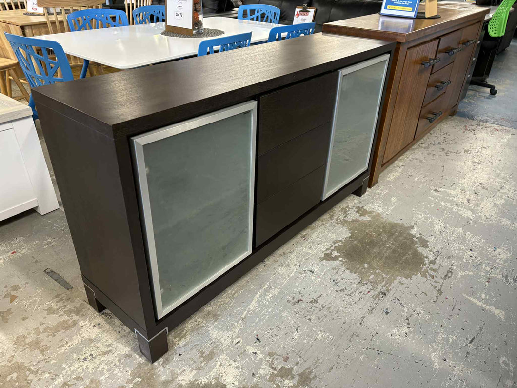 Dark Wood Buffet With 2 Glass Doors 52908
