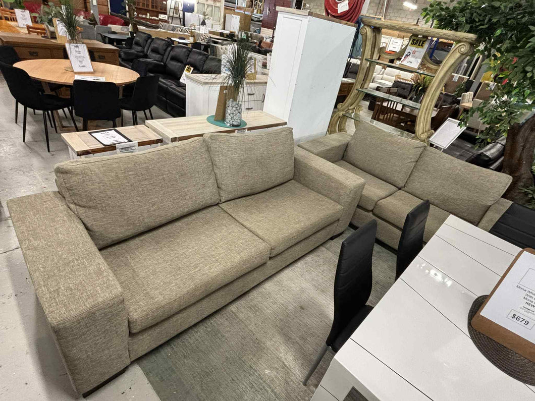 Beige  Fabric 5 Seater Lounge Suite 52880