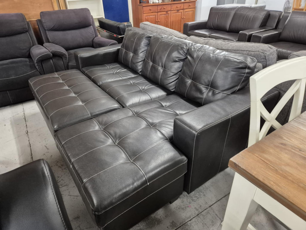 Brown PU Corner Lounge Suite  with Ottoman 52747