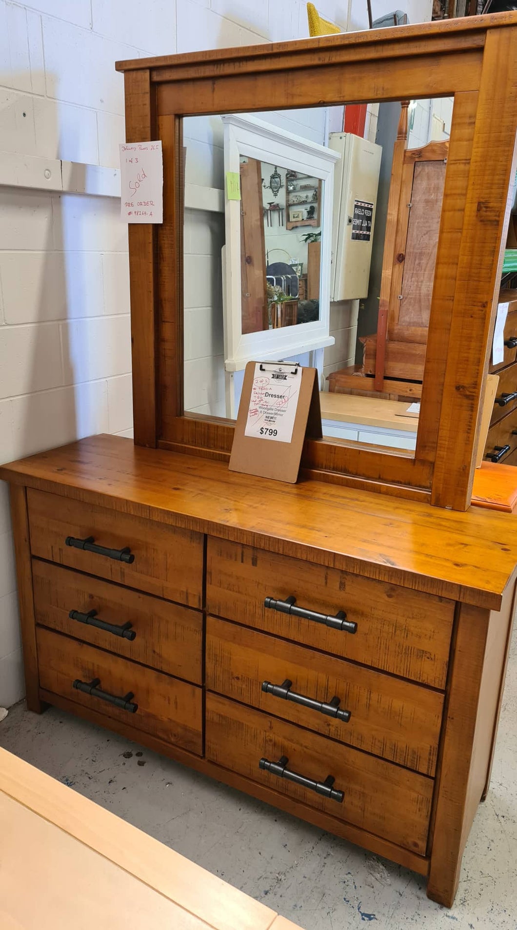 Woodgate Dresser with 6 Drawers/Mirror  NEW!!! 49636